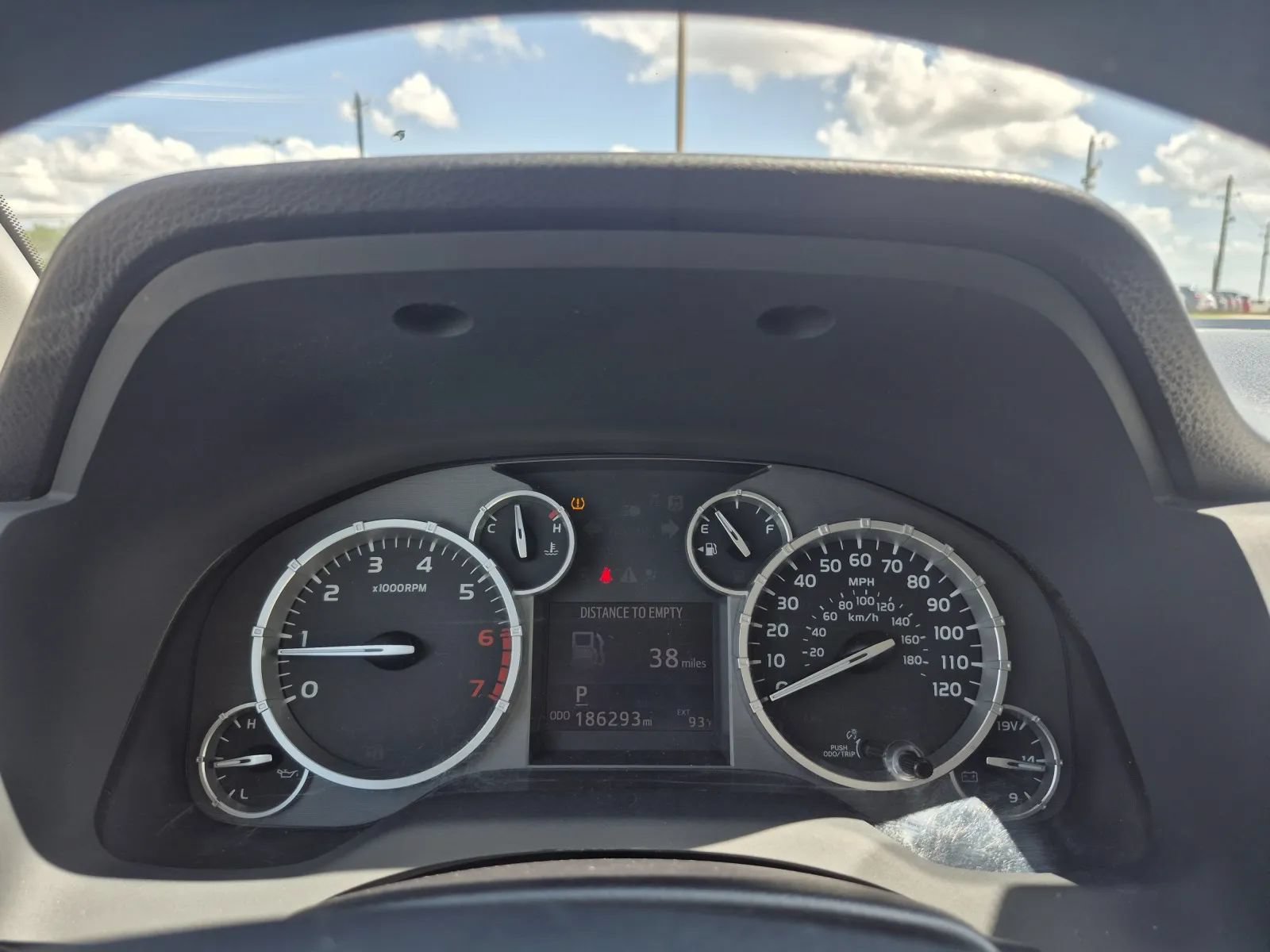 Used 2015 Toyota Tundra SR5 w/ SR5 Upgrade Package RWD image 33
