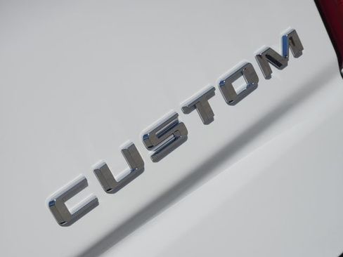 New 2026 Chevrolet Silverado 1500 Custom RWD image 10