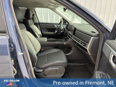 Used 2025 Hyundai Santa Fe SEL image 16