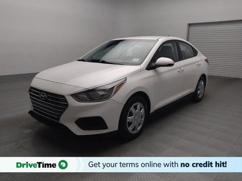 Used 2019 Hyundai Accent SE image 1
