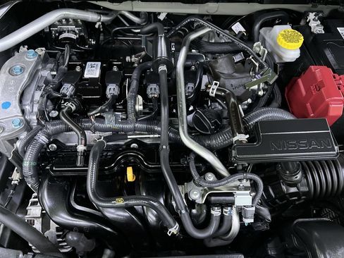 Used 2024 Nissan Sentra S FWD image 17