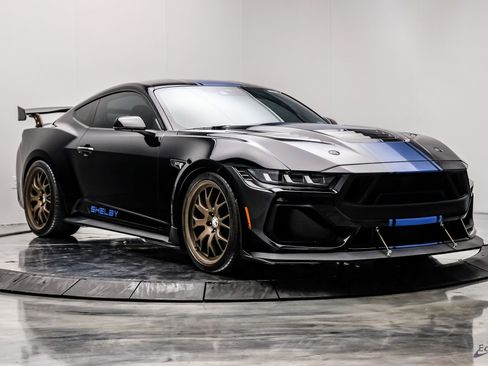 Used 2024 Ford Mustang GT Premium w/ GT Performance Package image 28