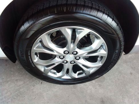 Used 2018 Buick Enclave Avenir w/ Avenir Technology Package AWD/4WD image 27