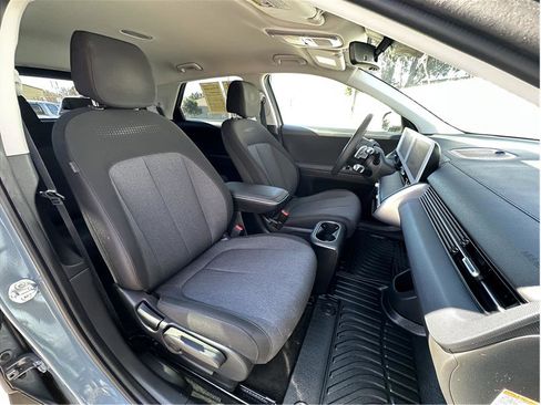 Used 2024 Hyundai Ioniq 5 SEL image 15