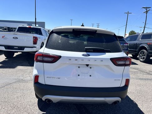 Used 2024 Ford Escape Active AWD/4WD image 5