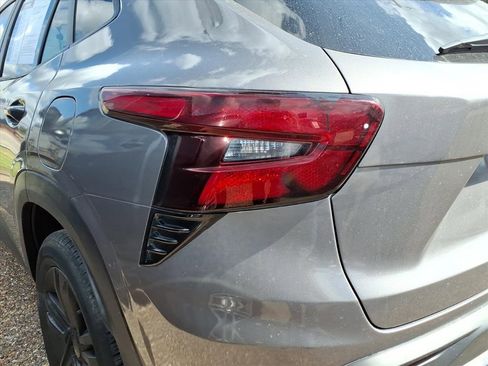 Used 2025 Chevrolet Trax ACTIV w/ Driver Confidence Package image 16