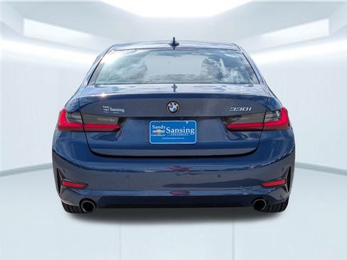 Used 2022 BMW 330i Sedan w/ Driving Assistance Package image 5