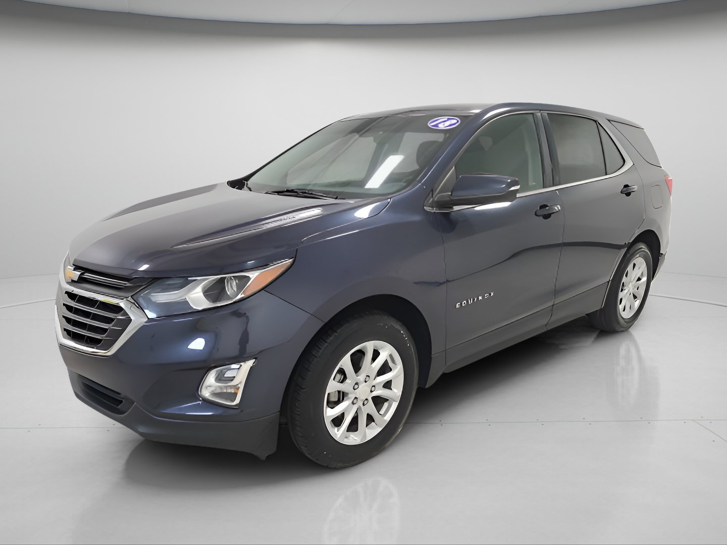 Used 2018 Chevrolet Equinox LT FWD image 3