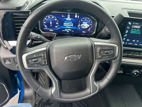 Used 2023 Chevrolet Silverado 1500 LT Trail Boss image 28