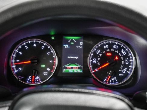 Certified 2021 Toyota RAV4 XLE FWD image 25