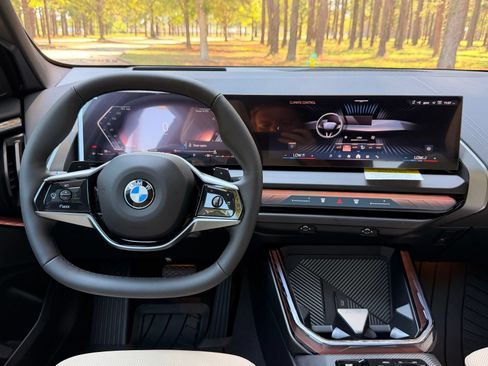 New 2026 BMW X3 xDrive30i w/ Premium Package AWD/4WD image 3