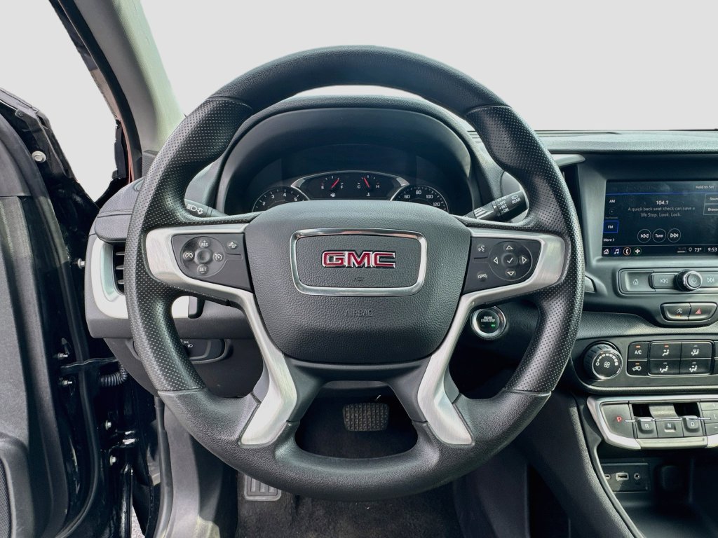 Used 2024 GMC Terrain SLE AWD/4WD image 11