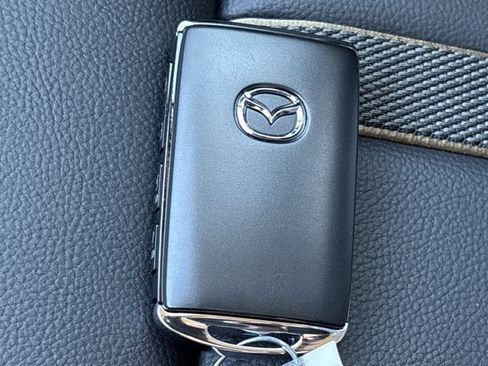 Used 2026 MAZDA CX-90 3.3 Turbo w/ Select Package AWD/4WD image 43