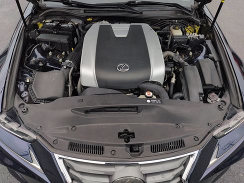 Used 2018 Lexus IS 300 AWD w/ Comfort Package image 22