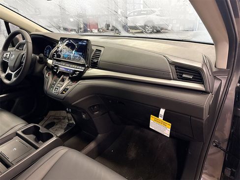 New 2026 Honda Odyssey EX-L image 32