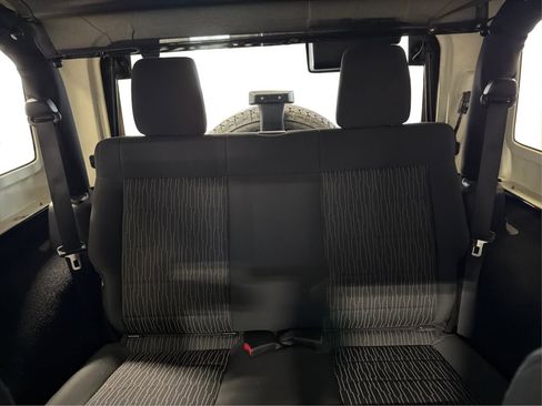 Used 2011 Jeep Wrangler Sahara w/ Dual Top Group AWD/4WD image 18