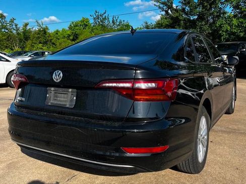 Used 2019 Volkswagen Jetta FWD image 8