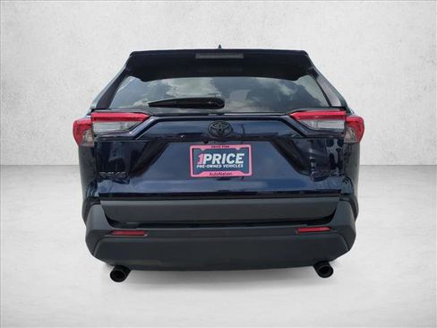 Certified 2023 Toyota RAV4 XLE w/ Convenience Package FWD image 7