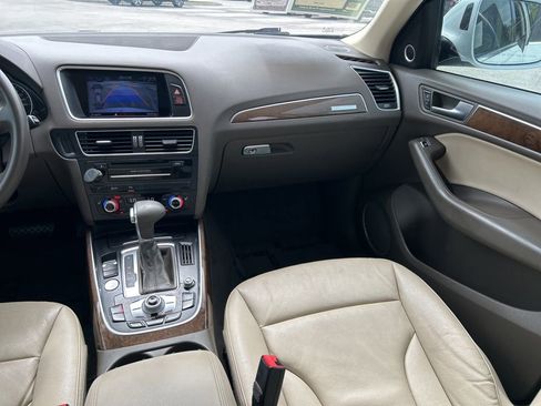 Used 2016 Audi Q5 2.0T Premium Plus w/ Technology Package AWD/4WD image 11