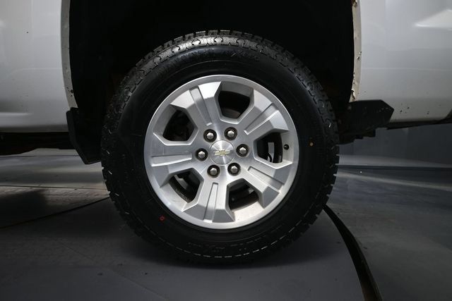 Used 2017 Chevrolet Silverado 1500 LT w/ All Star Edition AWD/4WD image 9