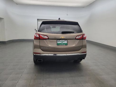 Used 2018 Chevrolet Equinox LT FWD image 6