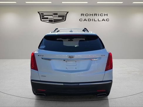 Used 2018 Cadillac XT5 AWD image 6