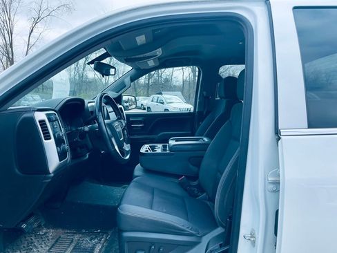 Used 2019 GMC Sierra 1500 SLE w/ SLE Value Package image 13