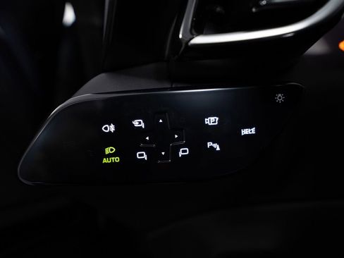 Certified 2025 Ferrari Roma Spider image 45