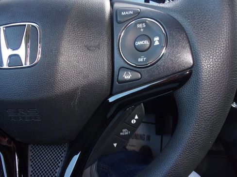 Used 2021 Honda HR-V EX image 24