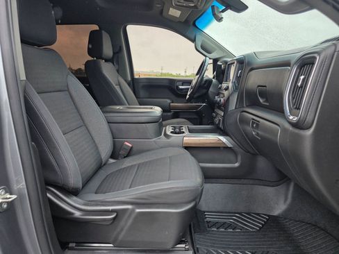Used 2020 Chevrolet Silverado 1500 LT Trail Boss AWD/4WD image 18