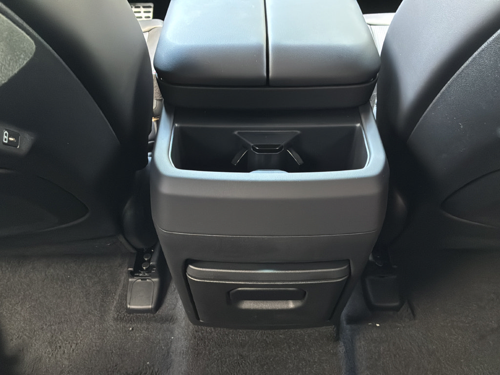 New 2027 Kia Telluride X-Line SX Prestige w/ Executive Package AWD/4WD image 17