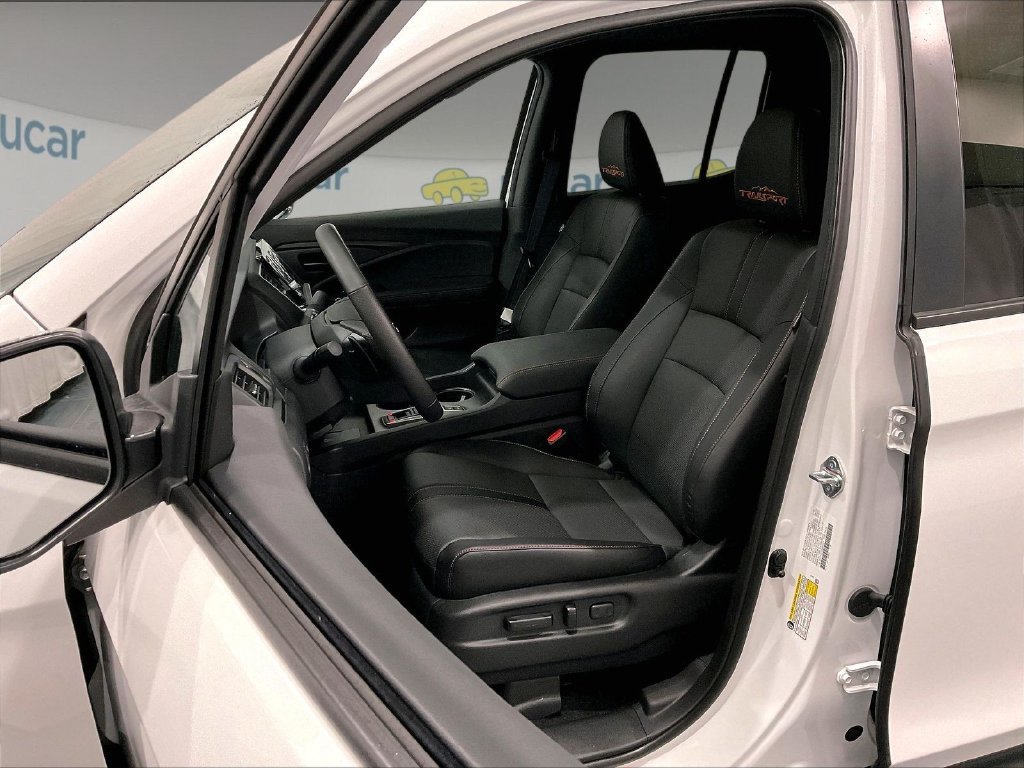 Used 2025 Honda Ridgeline TrailSport+ image 10