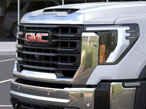 New 2026 GMC Sierra 2500 Pro w/ 1SA Pro Safety Plus Package AWD/4WD image 13