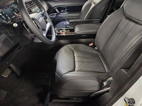 Used 2023 Land Rover Range Rover SE AWD/4WD image 16