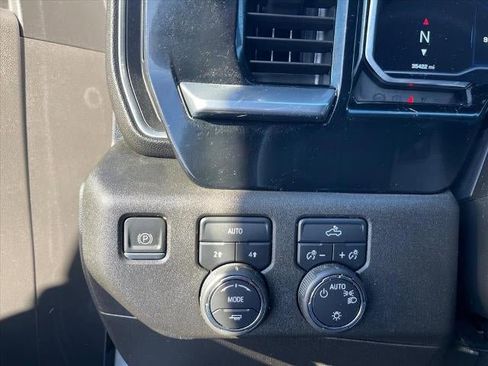 Used 2023 Chevrolet Silverado 1500 LT image 15