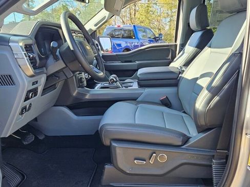 New 2025 Ford F150 Lariat w/ Equipment Group 502A High image 5