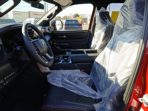 New 2026 Toyota Tundra SR5 image 7