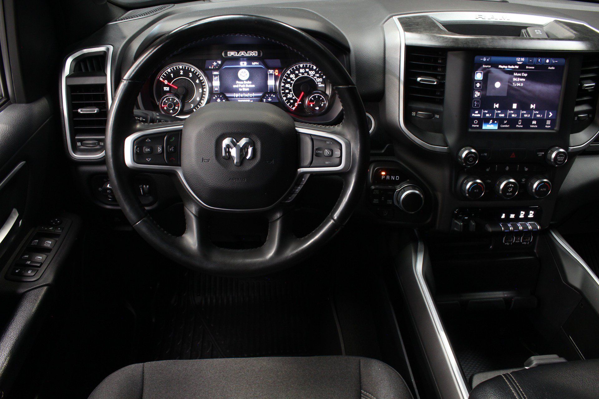Used 2022 RAM 1500 Big Horn AWD/4WD image 63