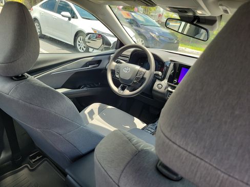 Used 2025 Toyota Camry LE FWD image 14