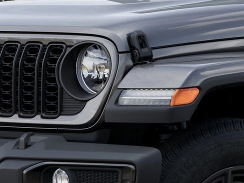 New 2025 Jeep Gladiator Sport image 10