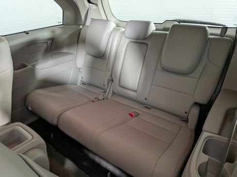 Used 2016 Honda Odyssey Touring image 28