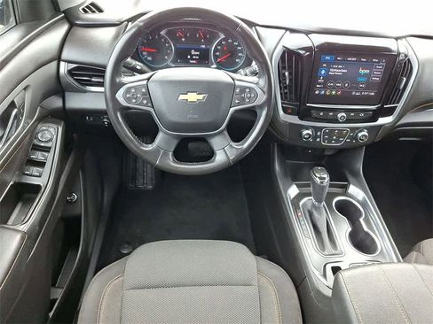 Used 2020 Chevrolet Traverse LT w/ Driver Confidence II Package image 19