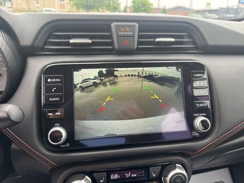 Used 2024 Nissan Versa SR FWD image 16