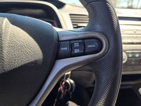 Used 2010 Honda Civic LX image 17