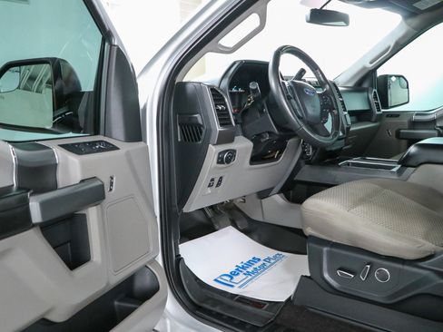 Used 2018 Ford F150 XLT w/ Equipment Group 302A Luxury AWD/4WD image 3