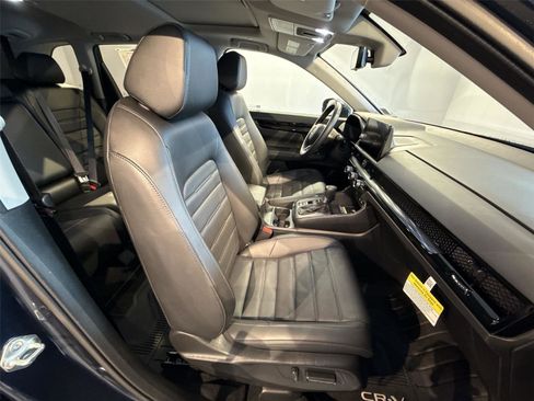 Used 2025 Honda CR-V EX-L image 26