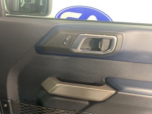 Used 2022 Ford Bronco Outer Banks image 41