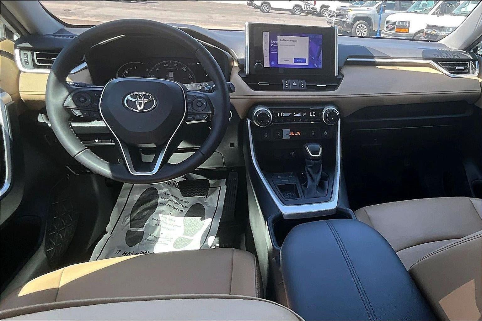 Used 2023 Toyota RAV4 XLE Premium FWD image 16