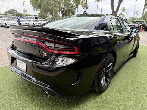 Used 2023 Dodge Charger Scat Pack w/ Plus Group RWD image 6