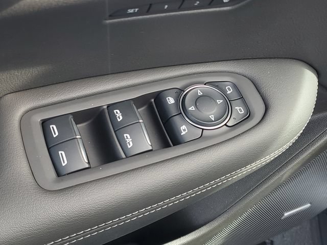 Used 2024 Cadillac XT6 Luxury AWD/4WD image 17